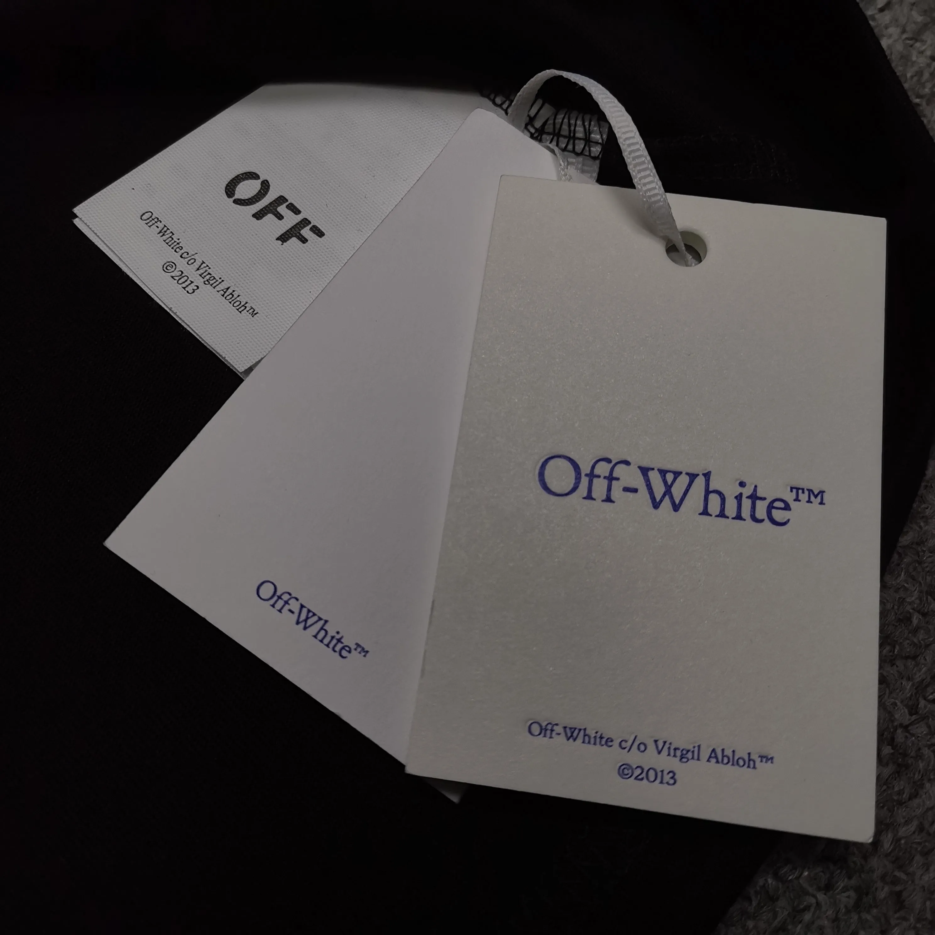 Off white top version, new snowman loose version short-sleeved T-shirt Size: S M L XL Color: Black White P240